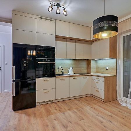 Apartament Z Ogrodem بيوا المظهر الخارجي الصورة