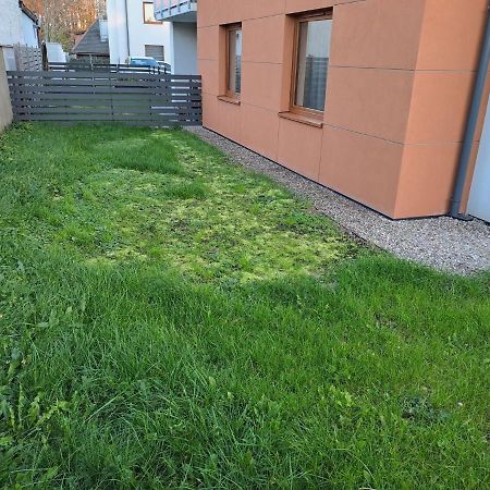 Apartament Z Ogrodem بيوا المظهر الخارجي الصورة